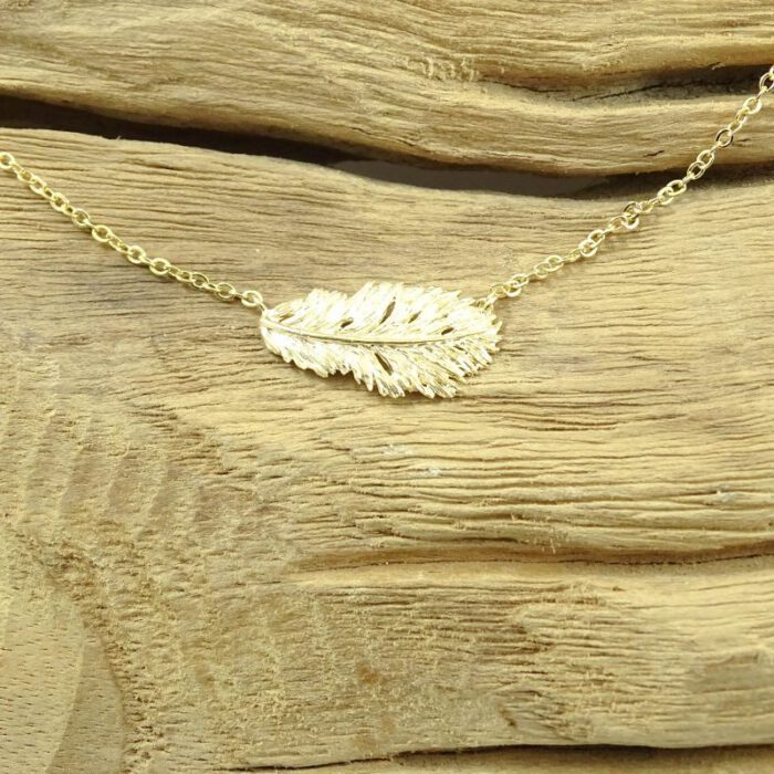 Ketting met veertje goud