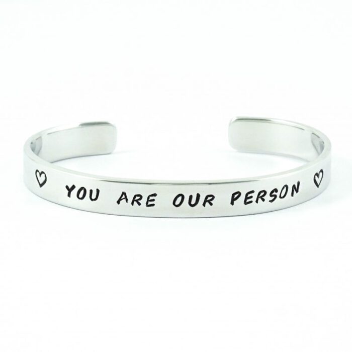 Armband met tekst you are our person - gepersonaliseerde armband