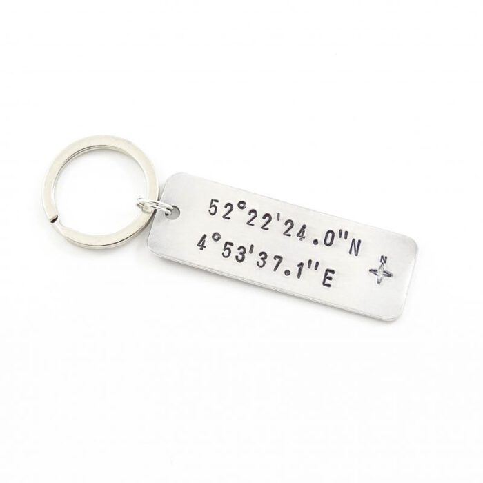 Sleutelhanger met coördinaten - gepersonaliseerd cadeau