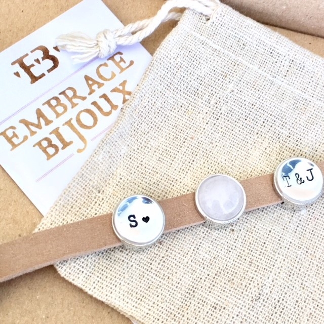 Leren armband of wikkel armband met edelsteen slider