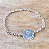 Zilveren armbandje met naam en symbool