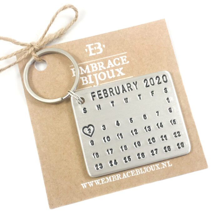 Kalender sleutelhanger met bijzondere datum februari 2020