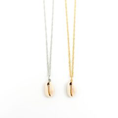 Ketting cowrie schelp zilver of goud stainless steel