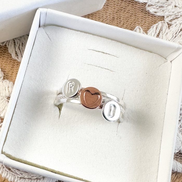 Ring met letter 925 zilver - zilveren stapelringen met initiaal of hartje