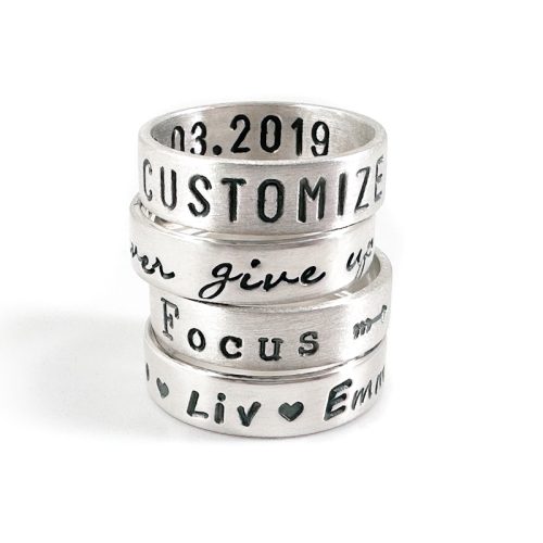 Zilveren ring met tekst of naam - gepersonaliseerde ring 925 zilver