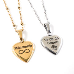 Ketting met plukje haar hartje met gravure achterkant - goud stainless steel kettinkje met stukje vacht - gegraveerd herinnering sieraad huisdier hond kat paard - graveren achterkant mogelijk