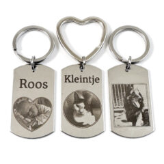 Sleutelhanger met foto gegraveerd - persoonlijke sleutelhanger met foto gravure. Met jouw foto van huisdier, kind of kleinkinderen of een speciale herinnering om altijd met je mee te dragen.